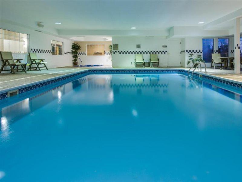 Country Inn & Suites By Radisson, Bloomington-Normal Airport, Il المظهر الخارجي الصورة