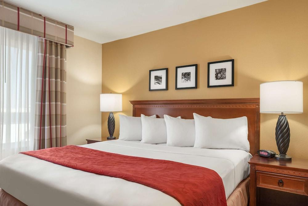 Country Inn & Suites By Radisson, Bloomington-Normal Airport, Il المظهر الخارجي الصورة