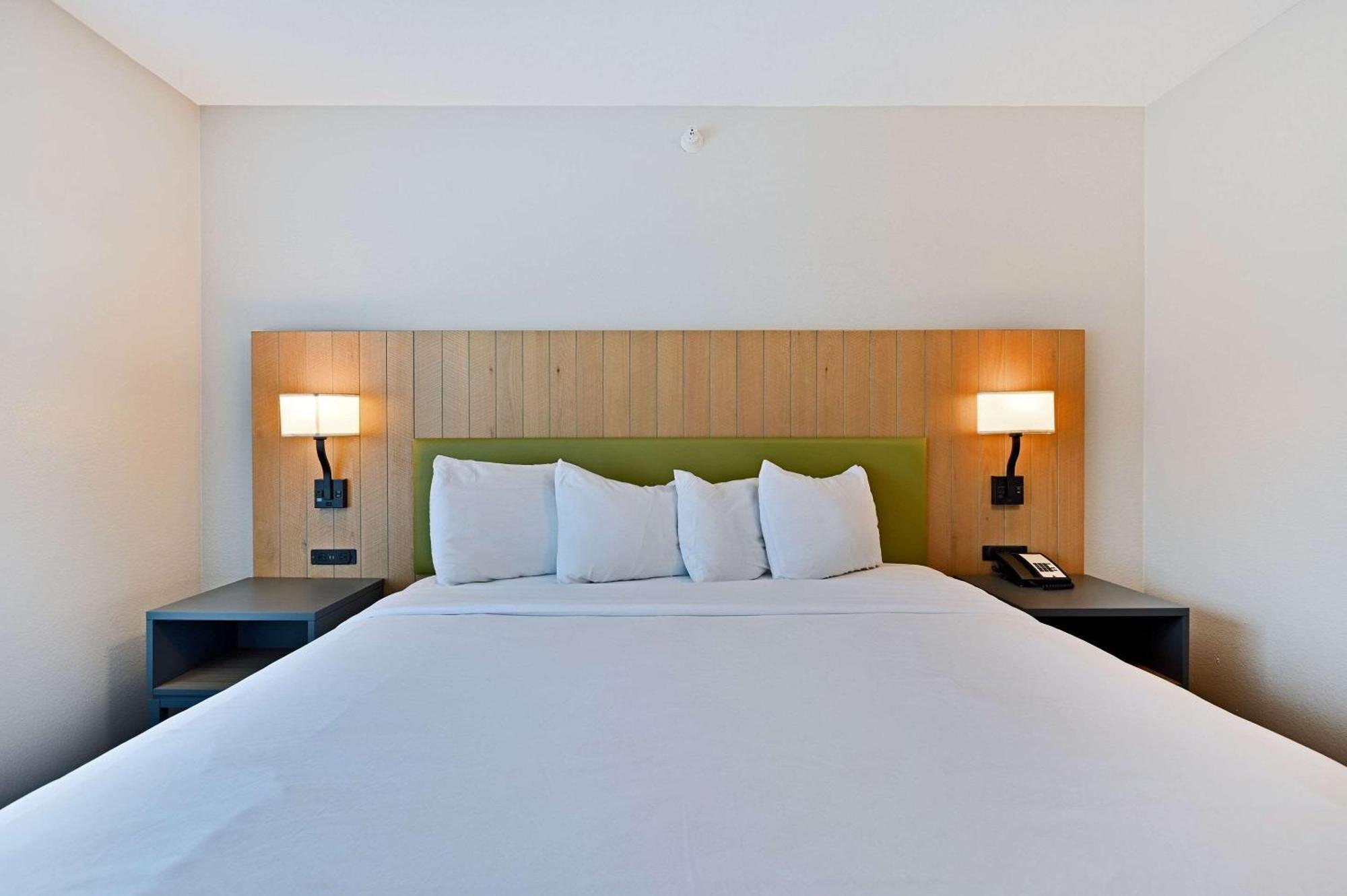 Country Inn & Suites By Radisson, Bloomington-Normal Airport, Il المظهر الخارجي الصورة